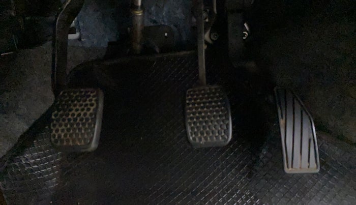2020 Maruti Alto VXI, Petrol, Manual, 9,533 km, Pedals