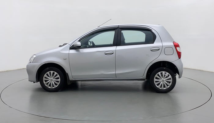 2013 Toyota Etios Liva G, Petrol, Manual, Left Side