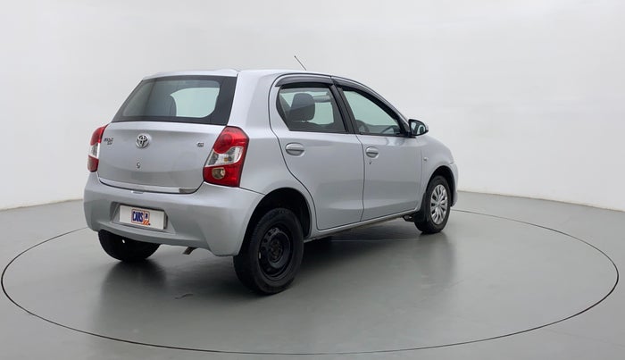 2013 Toyota Etios Liva G, Petrol, Manual, Right Back Diagonal