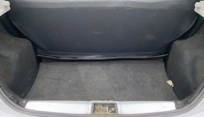 2013 Toyota Etios Liva G, Petrol, Manual, Boot Inside