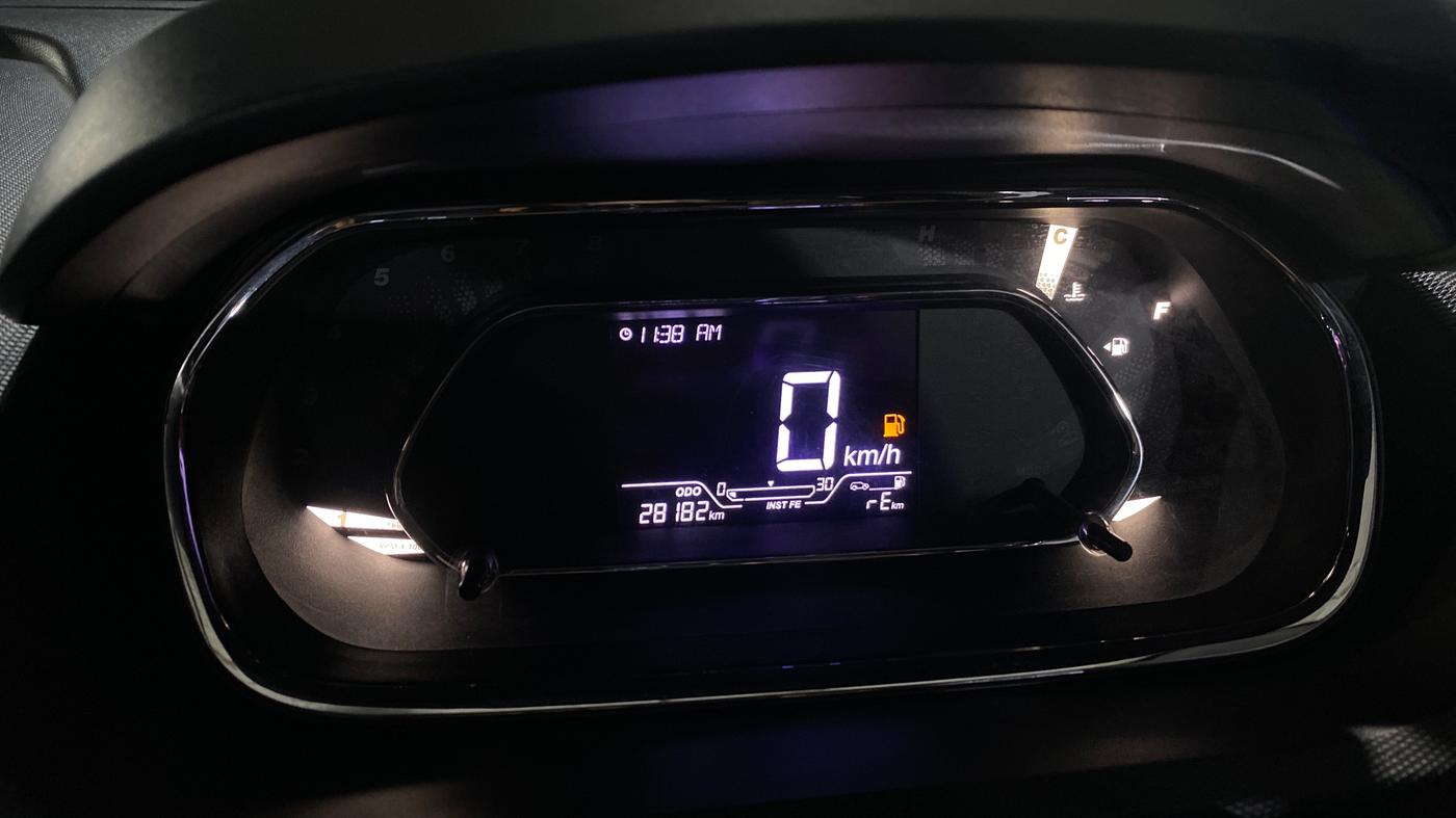 2024 Tata TIAGO NRG XZ MT, Petrol, Manual, 28,181 km, Odometer Image