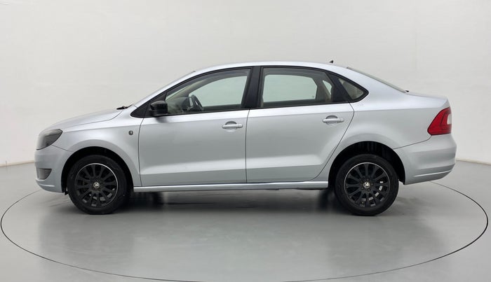 2015 Skoda Rapid ELEGANCE 1.6 MPFI AT, Petrol, Automatic, 20,456 km, Left Side