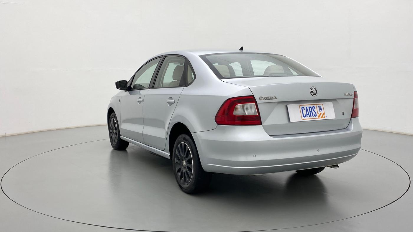 2015 Skoda Rapid ELEGANCE 1.6 MPFI AT, Petrol, Automatic, 20,456 km, Left Back Diagonal