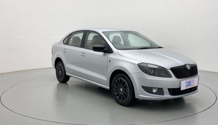2015 Skoda Rapid ELEGANCE 1.6 MPFI AT, Petrol, Automatic, 20,456 km, Right Front Diagonal