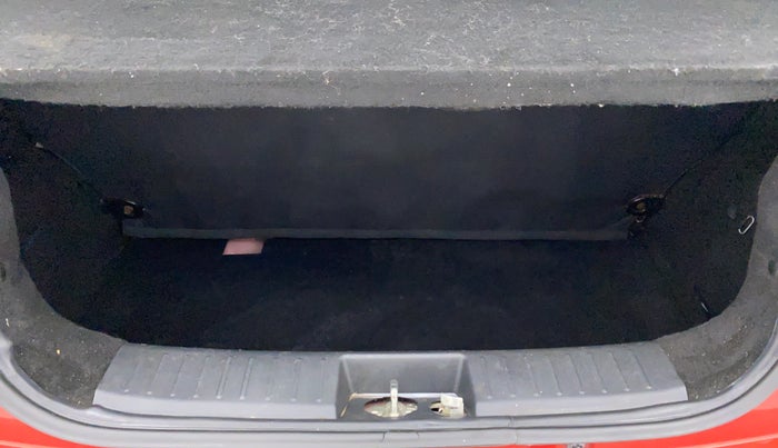 2018 Mahindra KUV 100 NXT K2 6 STR, Petrol, Manual, 20,219 km, Boot Inside