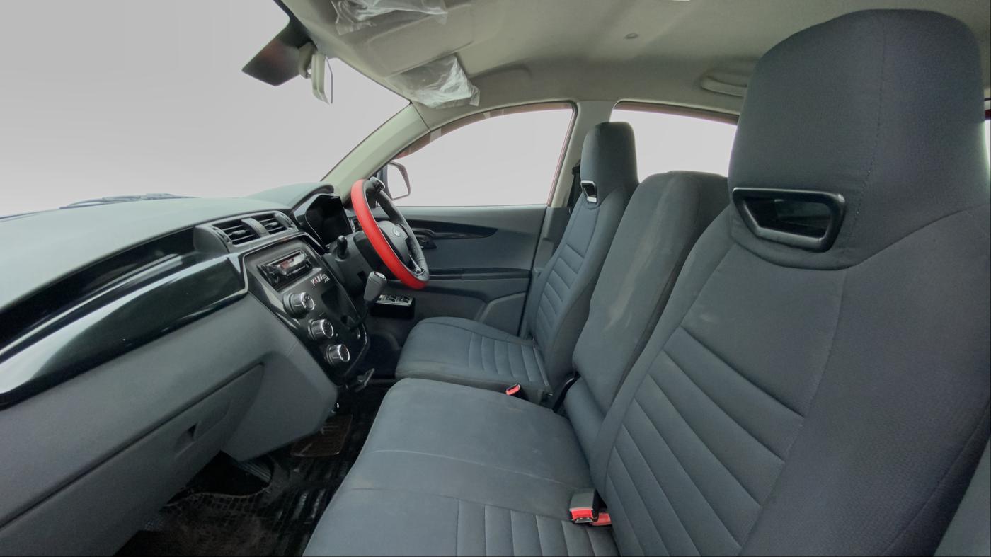 2018 Mahindra KUV 100 NXT K2 6 STR, Petrol, Manual, 20,219 km, Right Side Front Door Cabin