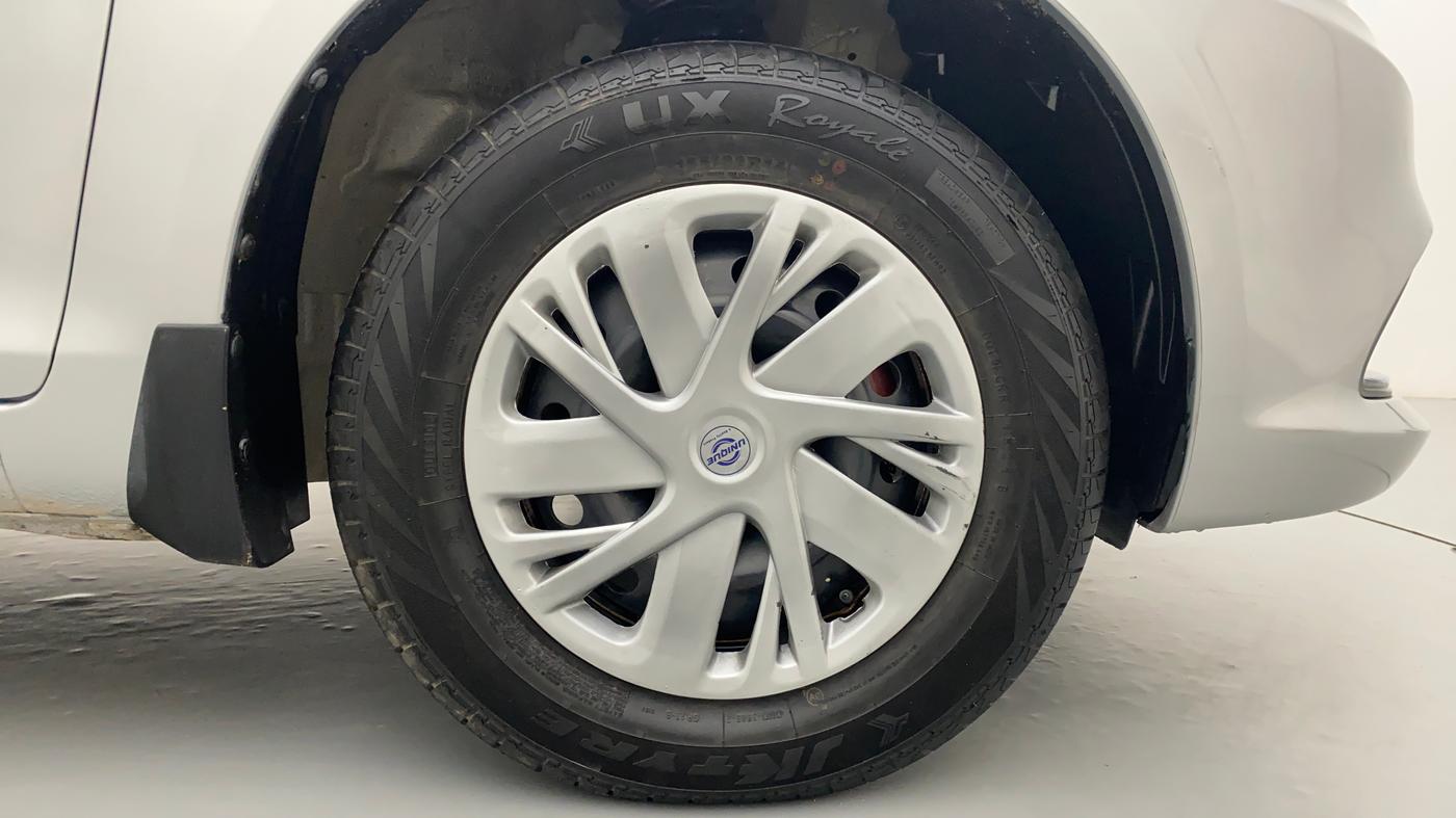 2015 Maruti Swift Dzire VXI 1.2 BS IV, Petrol, Manual, 65,973 km, Right Front Wheel