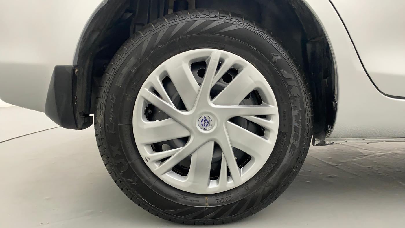 2015 Maruti Swift Dzire VXI 1.2 BS IV, Petrol, Manual, 65,973 km, Right Rear Wheel