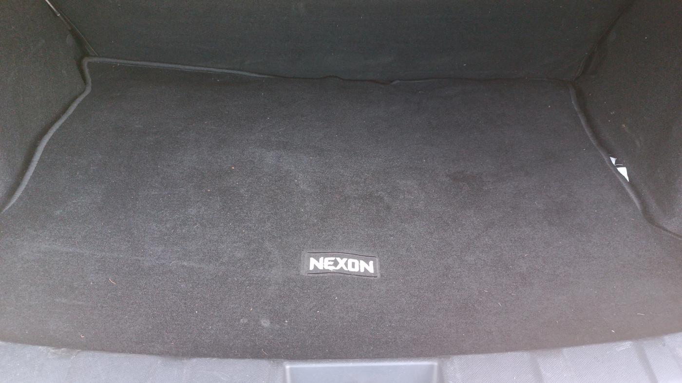 2022 Tata NEXON XMA SUNROOF PETROL, Petrol, Automatic, 43,202 km, Boot Inside
