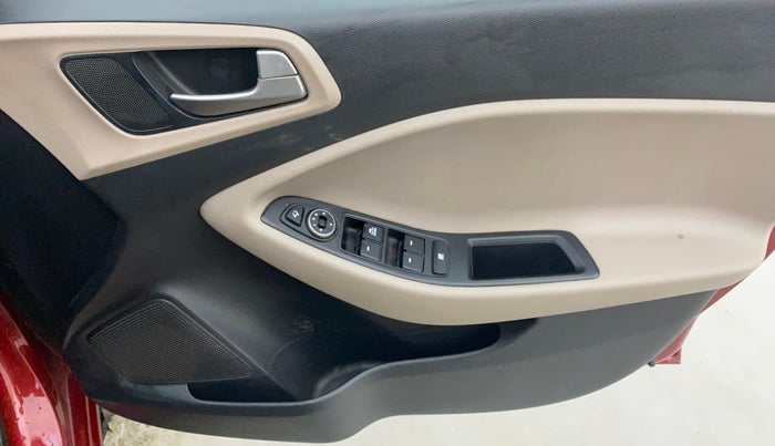 2018 Hyundai Elite i20 SPORTZ 1.2, Petrol, Manual, 56,939 km, Driver Side Door Panels Control