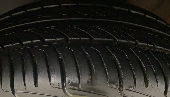 2018 Hyundai Elite i20 SPORTZ 1.2, Petrol, Manual, 56,939 km, Left Front Tyre Tread