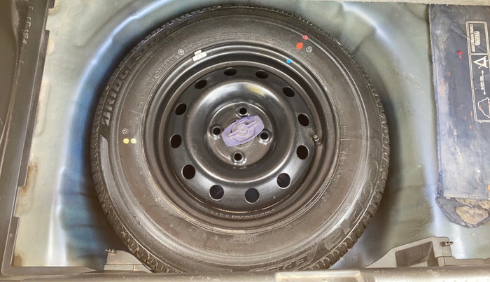 2018 Maruti Swift VXI AMT, Petrol, Automatic, 27,692 km, Spare Tyre