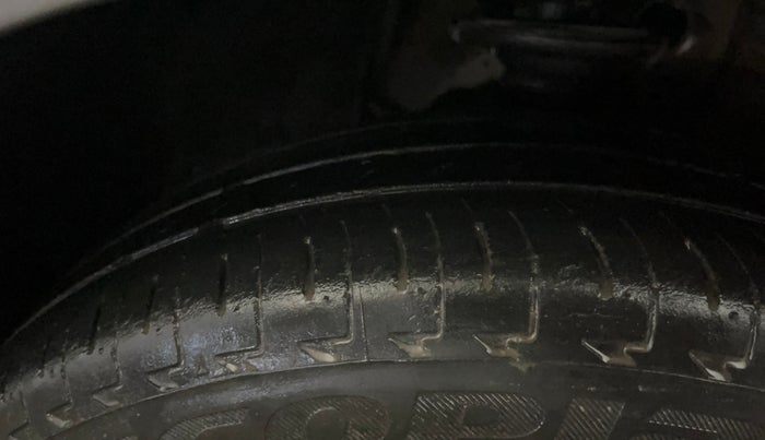 2020 Maruti IGNIS SIGMA 1.2, Petrol, Manual, 60,122 km, Left Front Tyre Tread