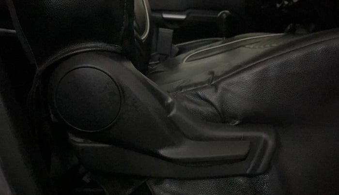 2020 Maruti IGNIS SIGMA 1.2, Petrol, Manual, 60,122 km, Driver Side Adjustment Panel