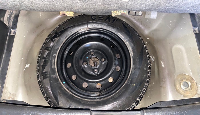 2017 Maruti Swift VXI, Petrol, Manual, 74,732 km, Spare Tyre