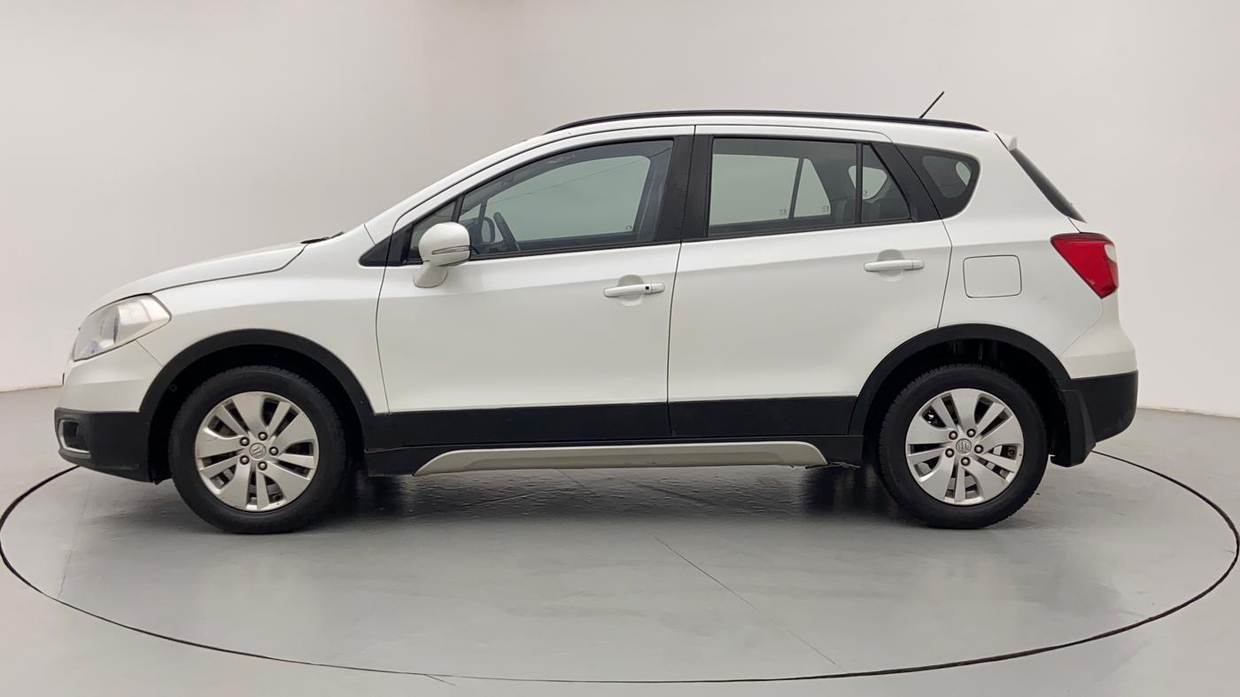2015 Maruti S Cross ZETA 1.3, Diesel, Manual, 1,21,314 km, Left Side