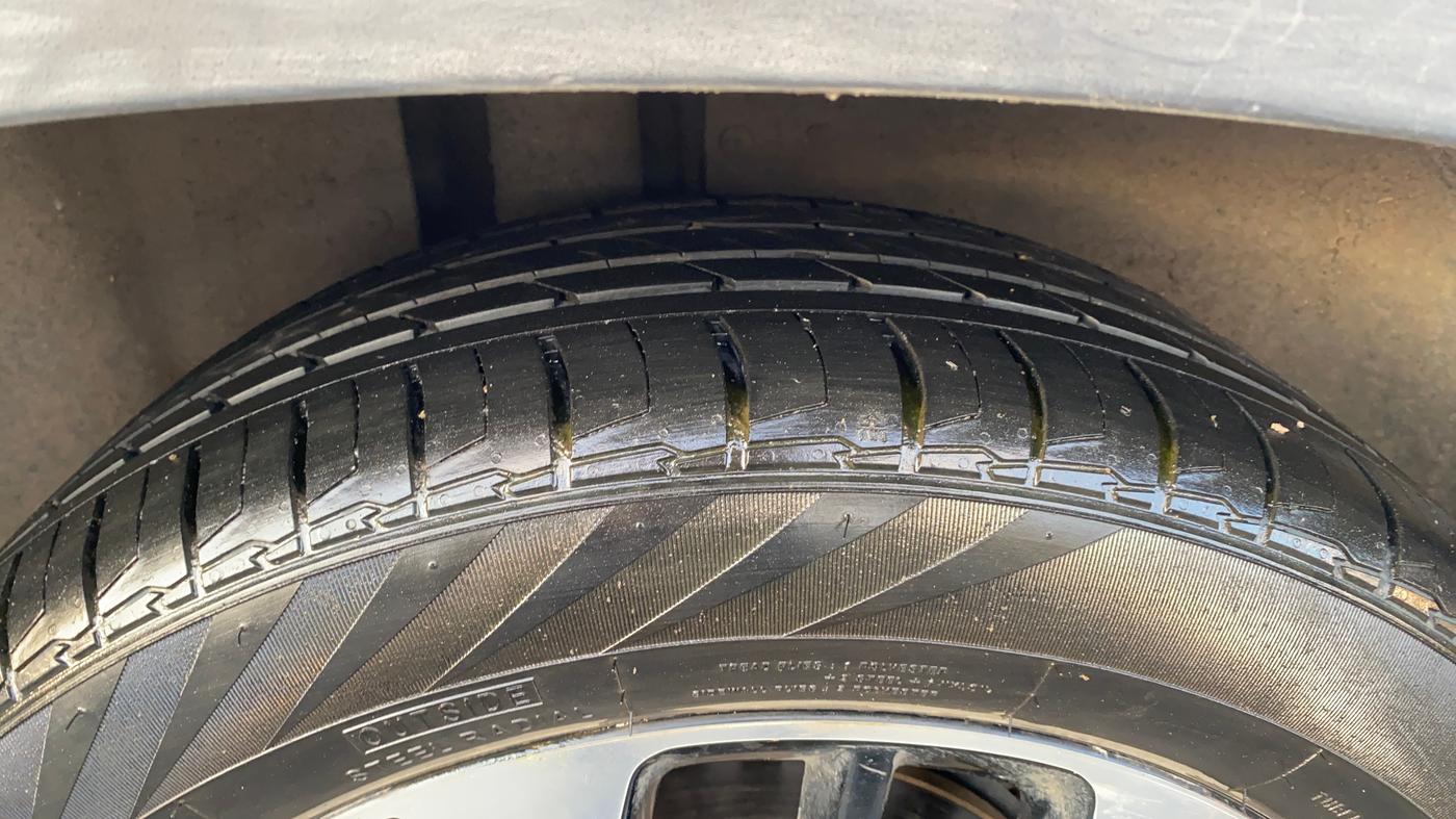 2021 MG HECTOR SHARP HYBRID 1.5 PETROL, Petrol, Manual, 43,589 km, Right Rear Tyre Tread