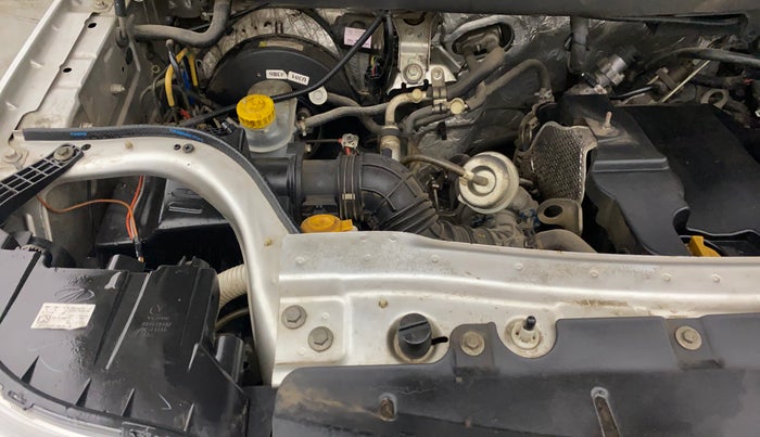 2015 Mahindra TUV300 T8, Diesel, Manual, 51,720 km, Engine View - Right