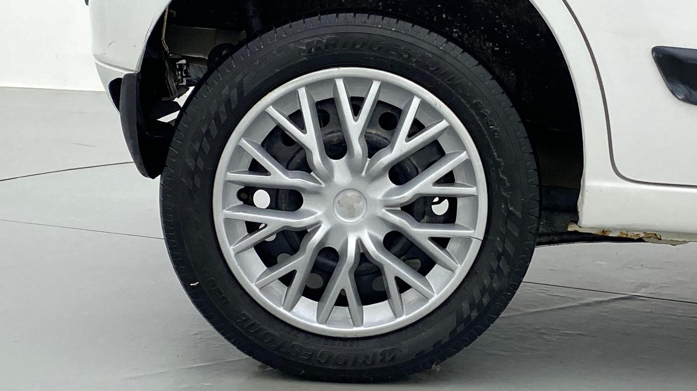 2018 Maruti Wagon R 1.0 VXI, Petrol, Manual, 71,639 km, Right Rear Wheel