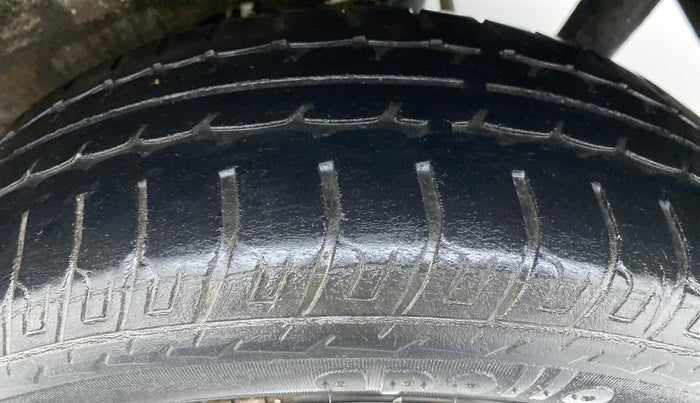 2018 Maruti Wagon R 1.0 VXI, Petrol, Manual, 71,639 km, Left Rear Tyre Tread