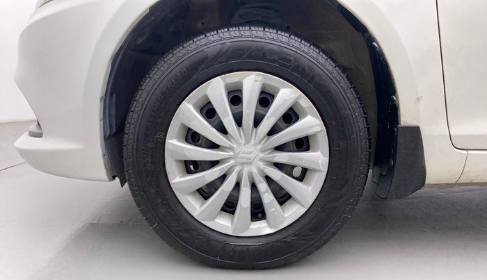 2015 Maruti Swift Dzire VXI, Petrol, Manual, 63,873 km, Left Front Wheel