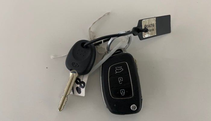 2018 Hyundai Elite i20 SPORTZ 1.2, Petrol, Manual, 34,945 km, Key Close Up