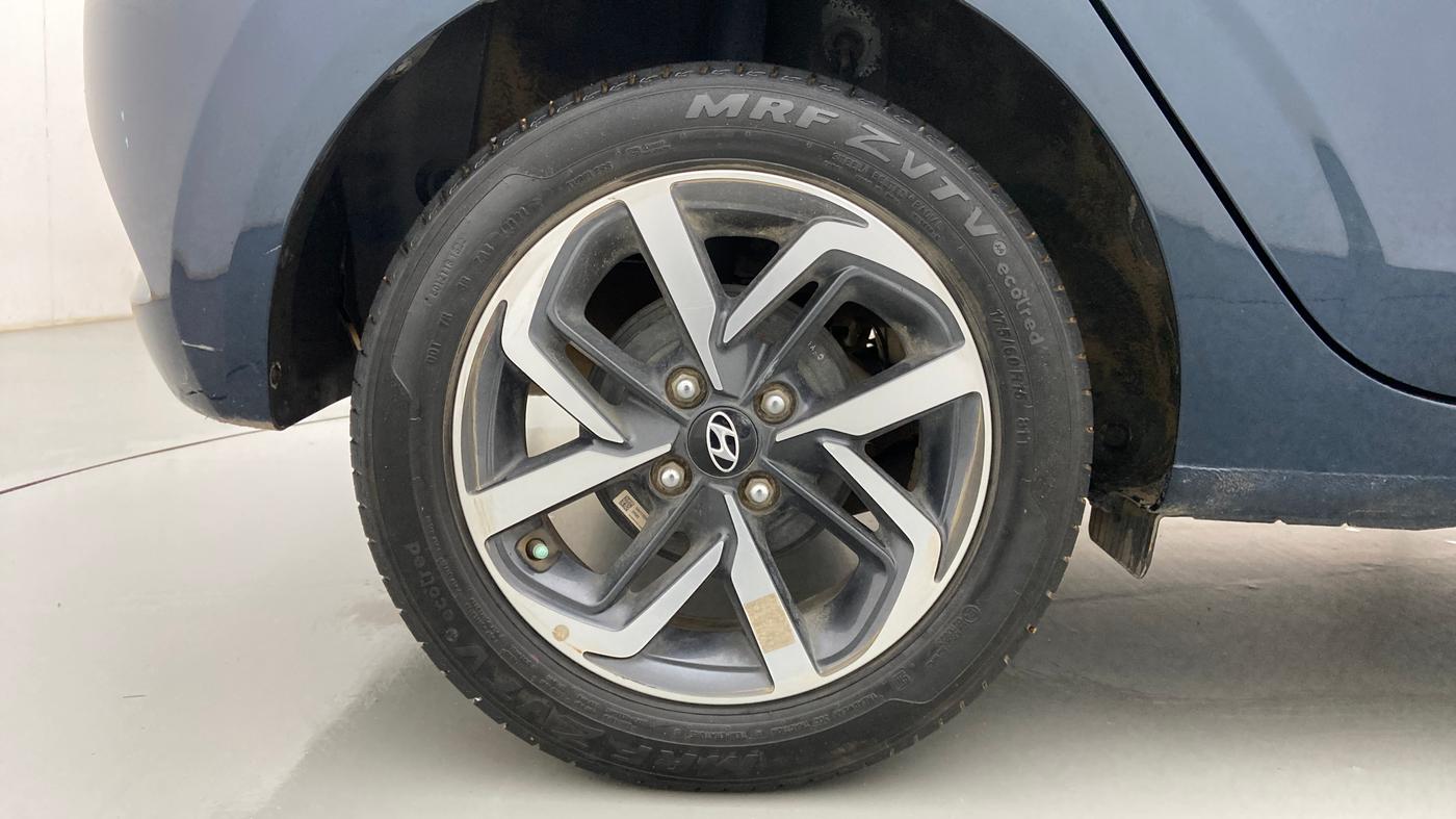 2022 Hyundai GRAND I10 NIOS ASTA 1.2 KAPPA VTVT, Petrol, Manual, 39,800 km, Right Rear Wheel