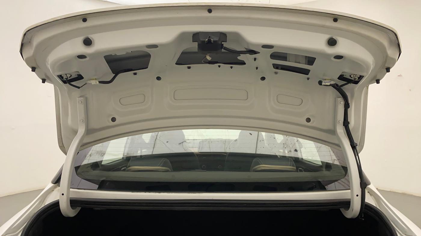 2020 Hyundai AURA SX 1.2 (O), Petrol, Manual, 26,560 km, Boot Door Open