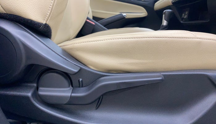2020 Honda City 1.5L I-VTEC ZX CVT, Petrol, Automatic, 60,811 km, Driver Side Adjustment Panel