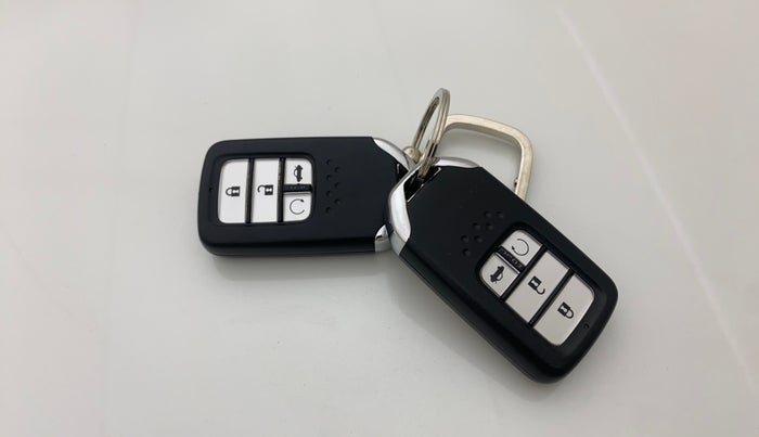 2020 Honda City 1.5L I-VTEC ZX CVT, Petrol, Automatic, 60,811 km, Key Close Up