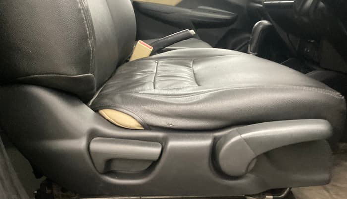 2017 Honda Jazz 1.2L I-VTEC V AT, Petrol, Automatic, 53,368 km, Driver Side Adjustment Panel