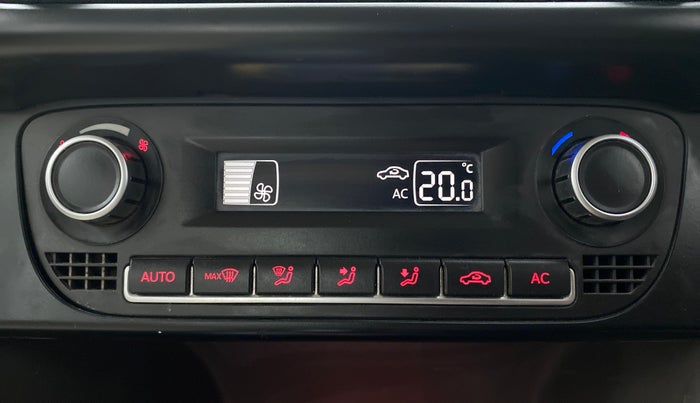 2014 Volkswagen Vento HIGHLINE 1.2 TSI AT, Petrol, Automatic, 67,995 km, Automatic Climate Control