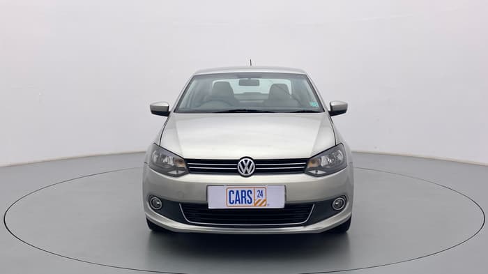 2014 Volkswagen Vento HIGHLINE 1.2 TSI AT, Petrol, Automatic, 67,995 km, Front