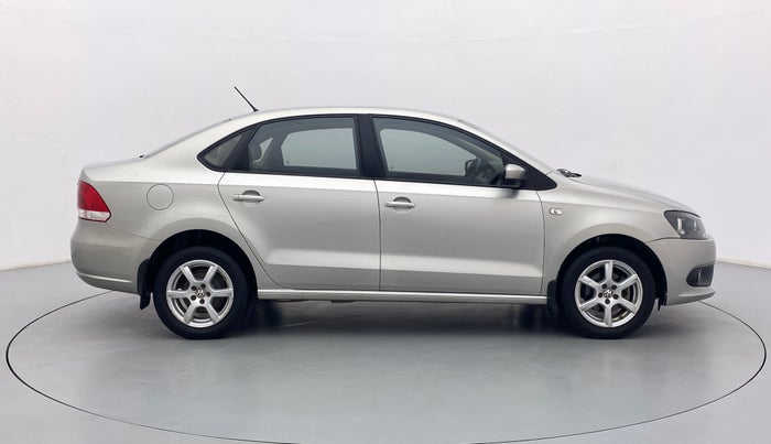 2014 Volkswagen Vento HIGHLINE 1.2 TSI AT, Petrol, Automatic, 67,995 km, Right Side View