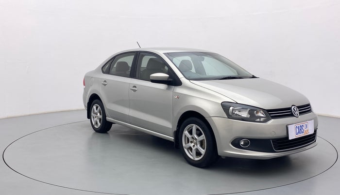 2014 Volkswagen Vento HIGHLINE 1.2 TSI AT, Petrol, Automatic, 67,995 km, Right Front Diagonal