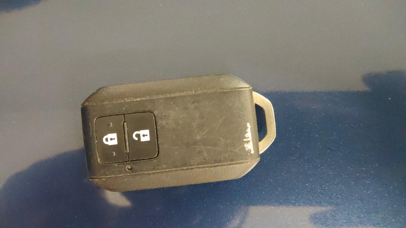 2020 Maruti Baleno ZETA PETROL 1.2, Petrol, Manual, 10,520 km, Key Close Up