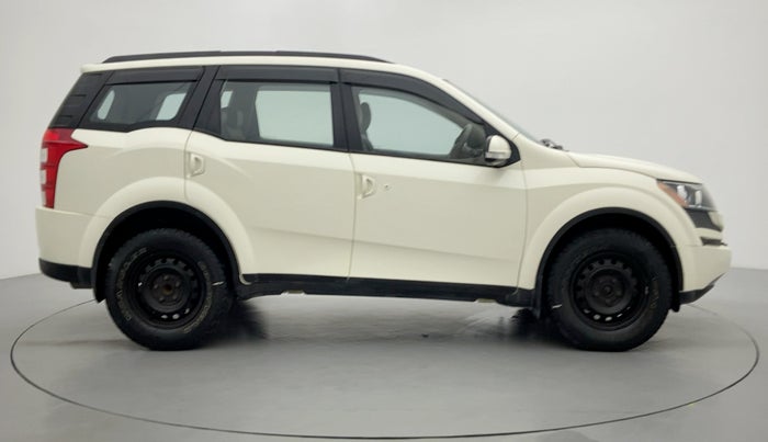 2014 Mahindra XUV500 W6 4X2, Diesel, Manual, 75,628 km, Right Side View