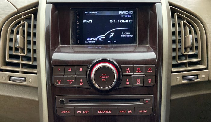 2014 Mahindra XUV500 W6 4X2, Diesel, Manual, 75,628 km, Infotainment System