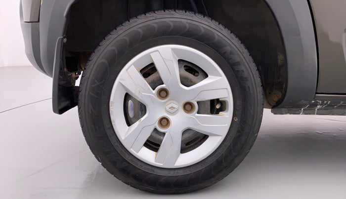 2016 Renault Kwid RXL, Petrol, Manual, 86,781 km, Right Rear Wheel
