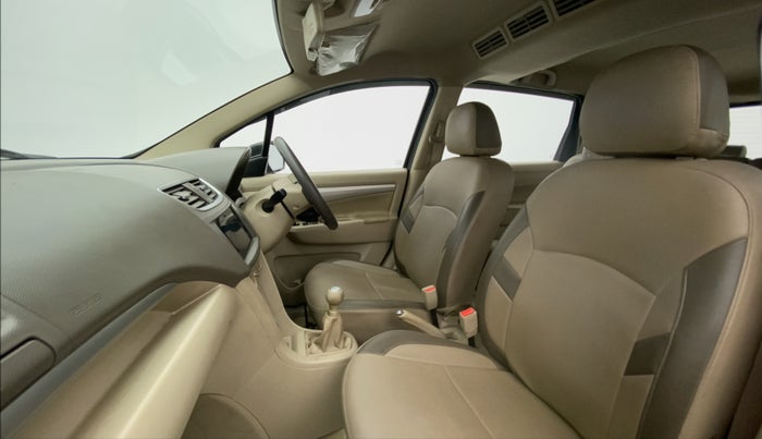2018 Maruti Ertiga ZDI + SHVS, Diesel, Manual, 67,739 km, Right Side Front Door Cabin