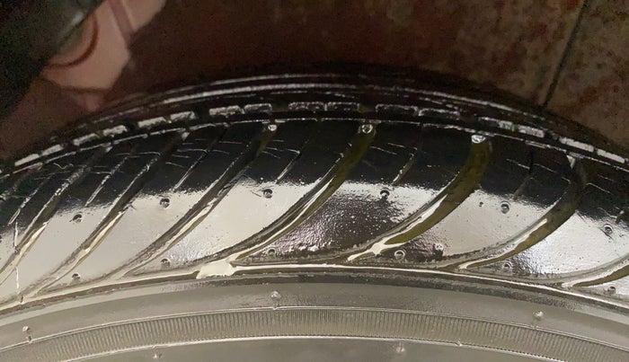 2012 Hyundai i20 SPORTZ 1.2, Petrol, Manual, 13,432 km, Right Rear Tyre Tread