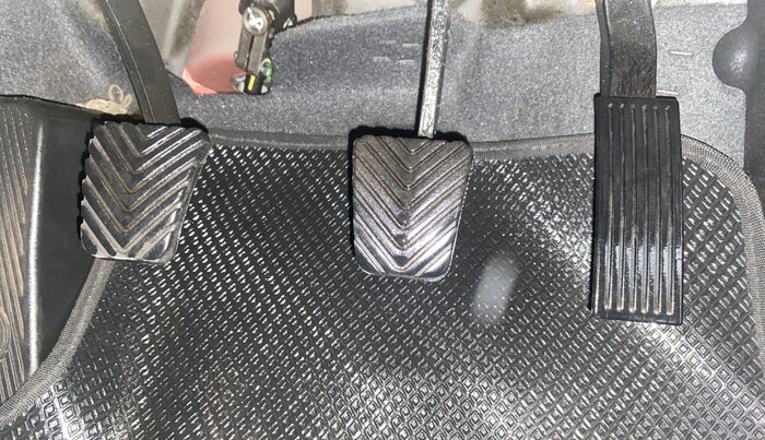 2012 Hyundai i20 SPORTZ 1.2, Petrol, Manual, 13,432 km, Pedals