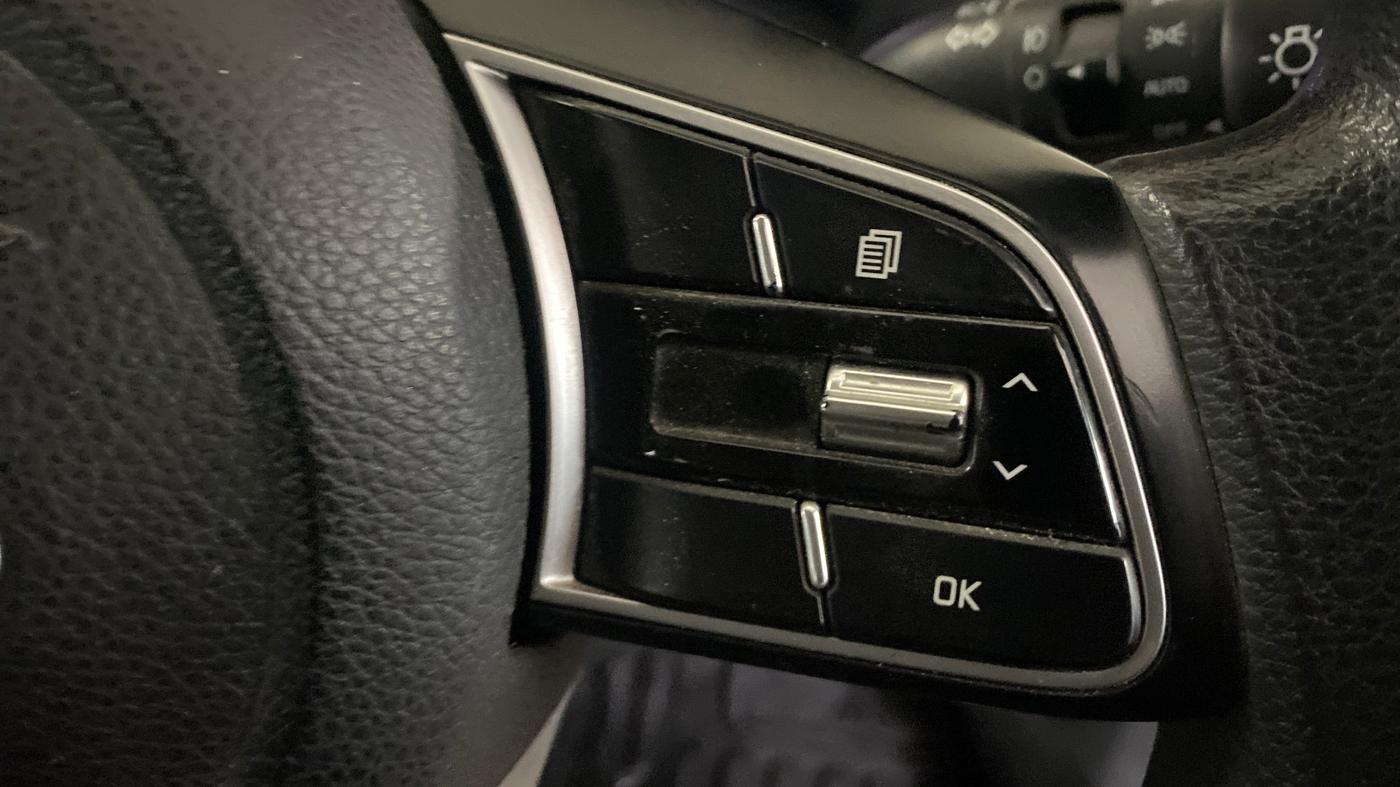 2021 KIA SONET HTK PLUS 1.2, Petrol, Manual, 9,064 km, Adaptive Cruise Control
