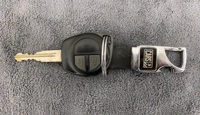 2014 Maruti Wagon R 1.0 VXI, Petrol, Manual, 74,774 km, Key Close Up