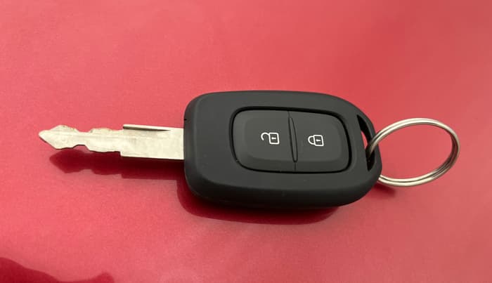 2018 Datsun Redi Go S 1.0 AMT, Petrol, Automatic, 18,995 km, Key Close Up