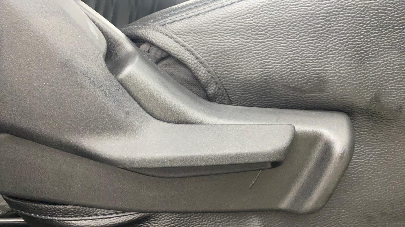 2023 Maruti Celerio VXI, Petrol, Manual, 31,185 km, Driver Side Adjustment Panel