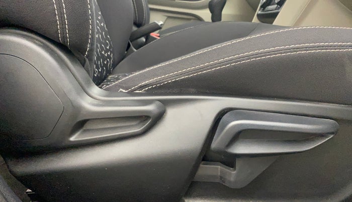 2022 Tata Tiago XZ PLUS PETROL, Petrol, Manual, 39,779 km, Driver Side Adjustment Panel