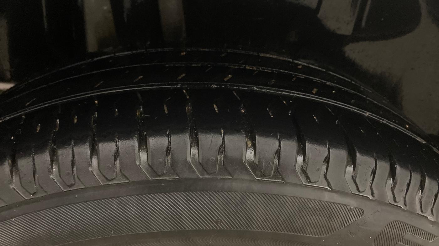 2023 Maruti Swift ZXI, Petrol, Manual, 62,871 km, Right Rear Tyre Tread