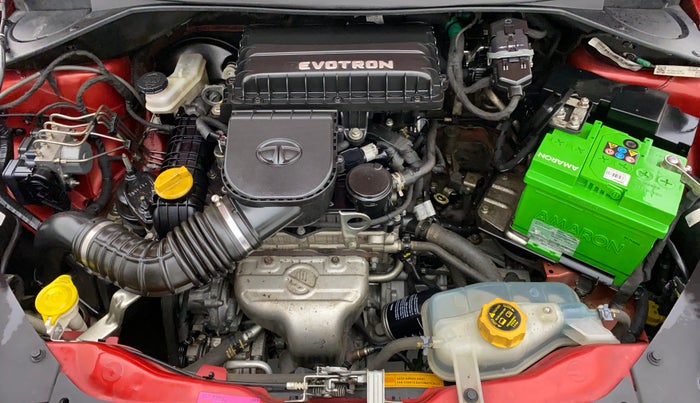 2017 Tata Tiago XZ 1.2 REVOTRON, Petrol, Manual, 32,289 km, Open Bonet