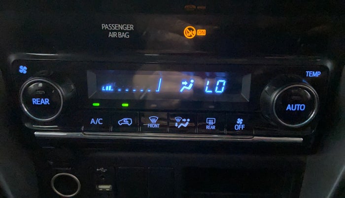 2017 Toyota Fortuner 2.8 4x2 MT, Diesel, Manual, 45,929 km, Automatic Climate Control